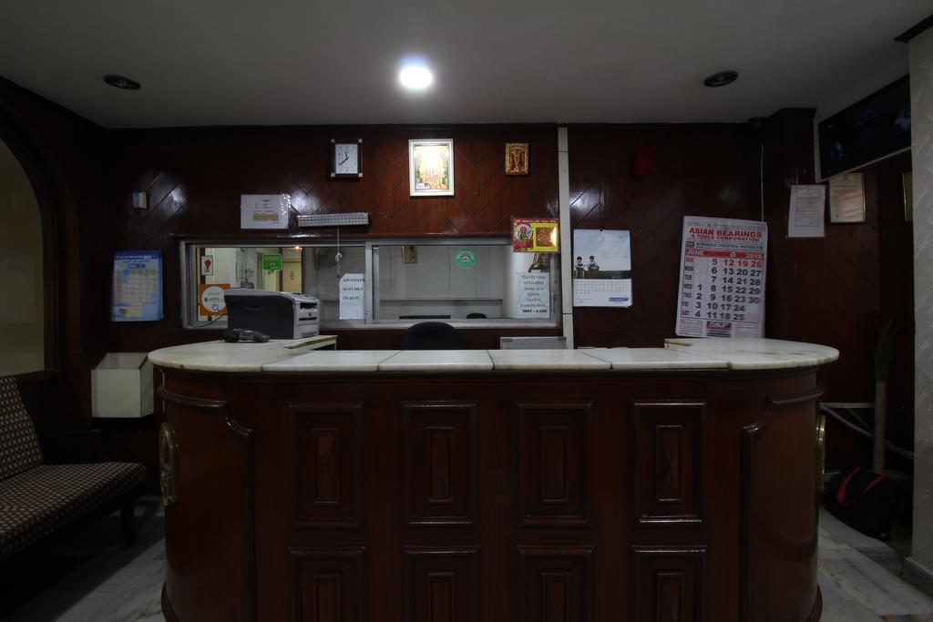 היידראבד Hotel Maya Deluxe מראה חיצוני תמונה